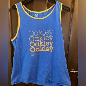 Men’s Oakley tank top